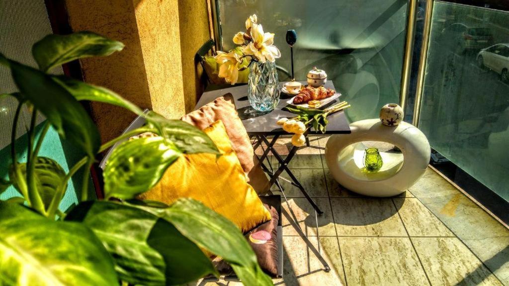 Cleopatra Apartment Budapest Exterior foto