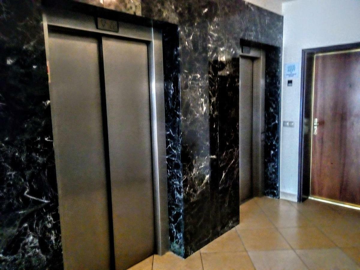 Cleopatra Apartment Budapest Exterior foto